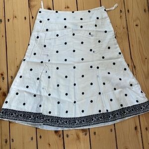 White with black flowers and details skirt